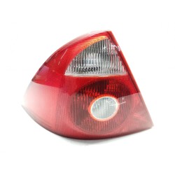 Piloto traseiro esquerdo Ford Mondeo III Sedán (B4Y) | Desguace Becerril