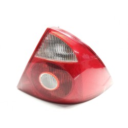 المصباح الخلفي الأيمن Ford Mondeo III Sedán (B4Y) | Desguace Becerril