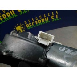 Recambio de motor limpia trasero para renault clio iii confort expression referencia OEM IAM 8200311486  