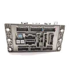 Caixa de relés / fusíveis. Mini Mini (R50, R53) | Desguace Becerril