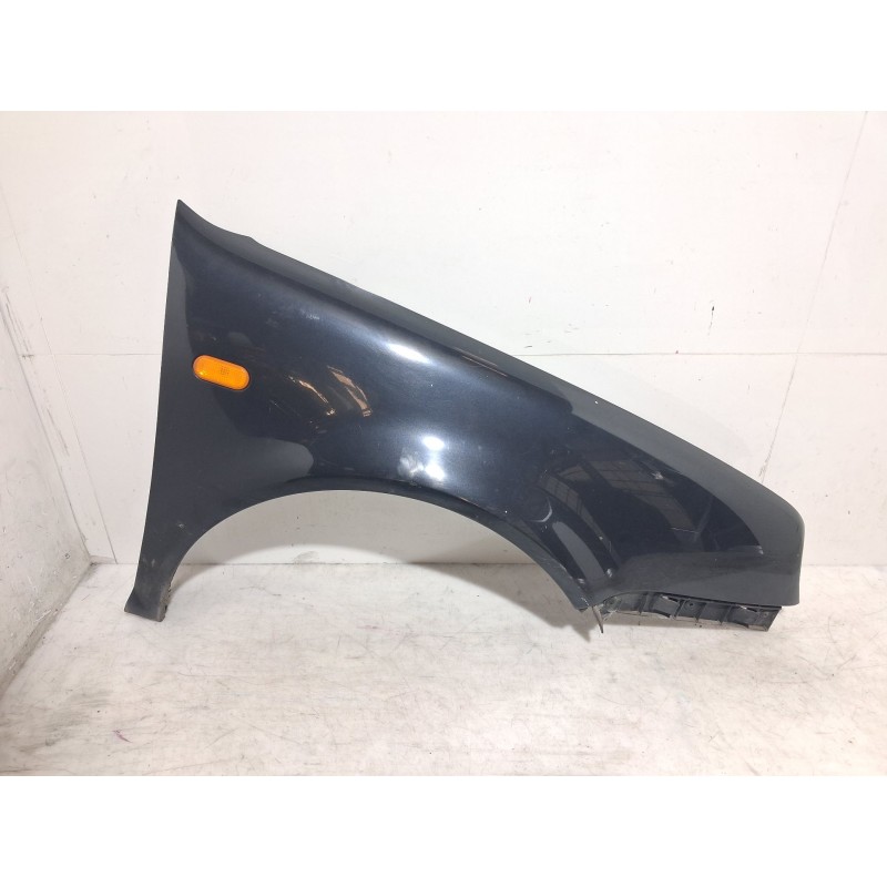 Aile avant droite Volkswagen Golf IV (1J1) | Desguace Becerril