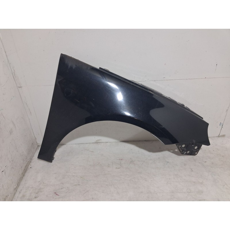 Aile avant droite Volkswagen Eos (1F7, 1F8) | Desguace Becerril