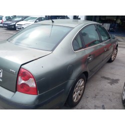 volkswagen passat b5.5 variant (3b6) del año 2001