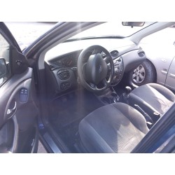 ford focus i sedán (dfw) del año 2004