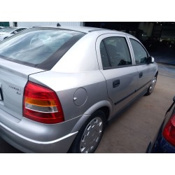 opel astra g hatchback (t98) del año 2002