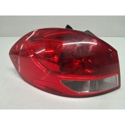 Recambio de piloto trasero izquierdo para renault clio iii grandtour (kr0/1_) 1.5 dci (kr0g) referencia OEM IAM 8200586843  