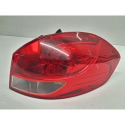 Recambio de piloto trasero derecho para renault clio iii grandtour (kr0/1_) 1.5 dci (kr0g) referencia OEM IAM 8200586844  