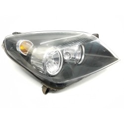 Right headlight Opel Astra h gtc (A04) | Becerril Scrap Yard