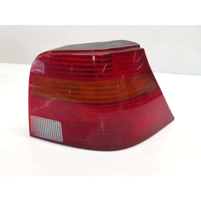 Right rear taillight Volkswagen Golf IV (1J1) | Becerril Scrap Yard