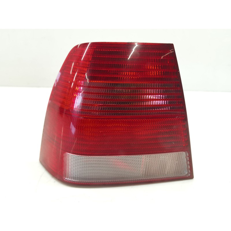 Left rear taillight Volkswagen Bora I (1J2) | Becerril Scrap Yard