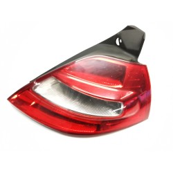 Recambio de piloto trasero derecho para renault megane ii (bm0/1_, cm0/1_) 1.5 dci (bm1e, cm1e) referencia OEM IAM 8200073237 82