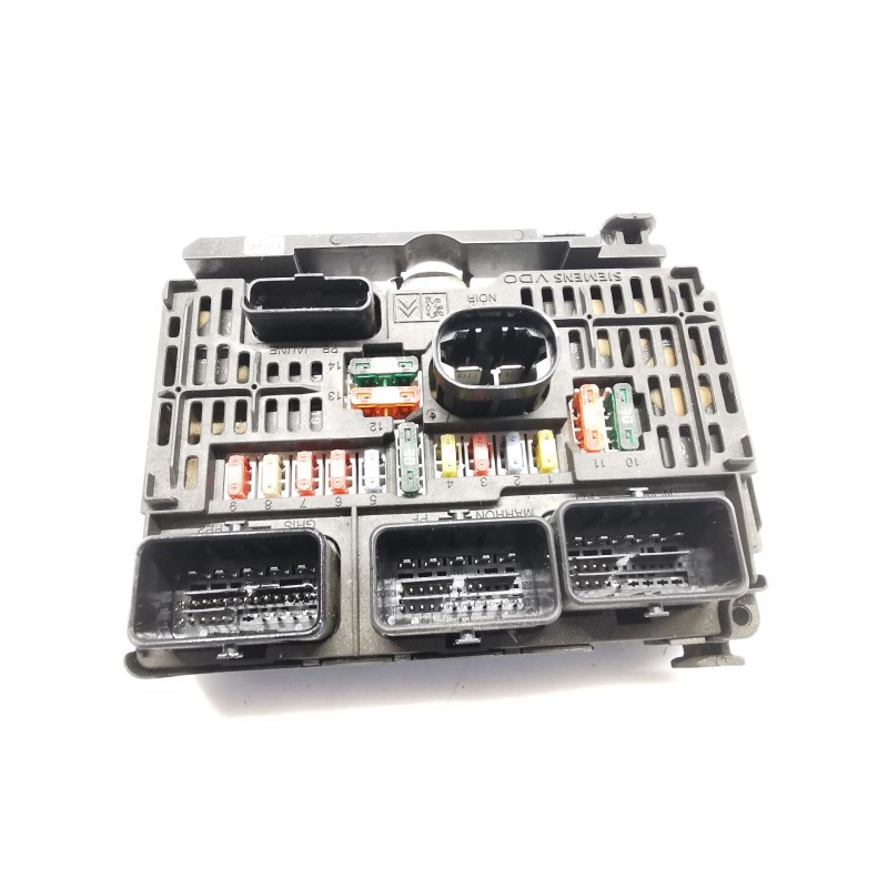 قطعة غيار BSM (Boîtier de Servitude Moteur) Peugeot 407 (6D_) | Desguace Becerril