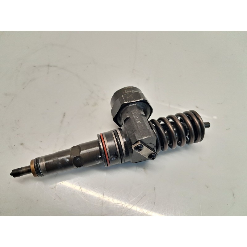 Recambio de inyector para audi a4 b5 (8d2) 1.9 tdi referencia OEM IAM 038130073F 0414720007 