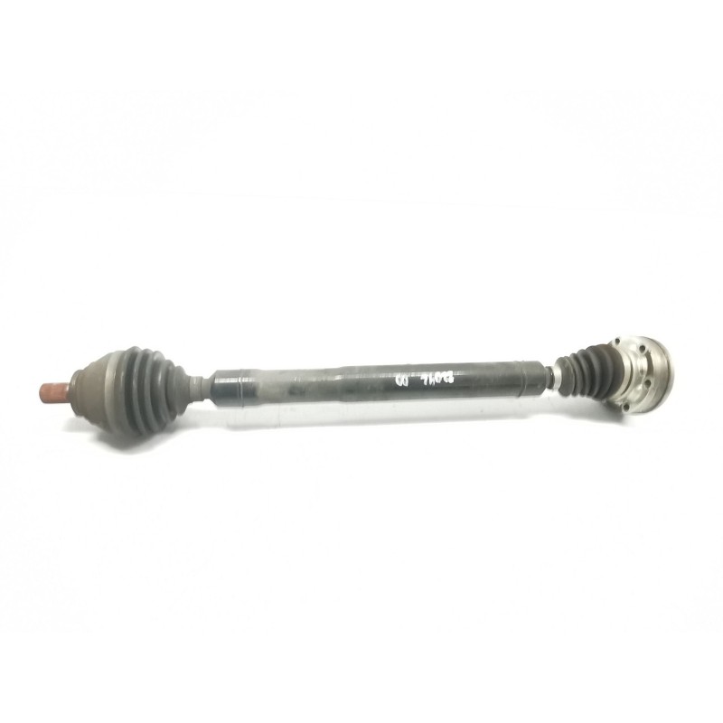 Right front axle Volkswagen Passat B6 (3C2) | Becerril Scrap Yard