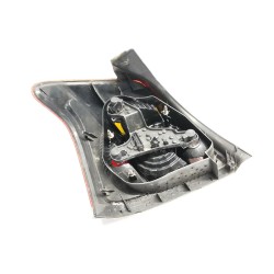 Recambio de piloto trasero derecho para toyota avensis (_t25_) 2.0 d-4d (cdt250_) referencia OEM IAM   