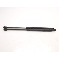 مسكات الصدمات للغطاء الخلفي volkswagen passat B6 variant (3C5) oem 3C9827550A