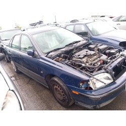 تفكيك Volvo S40 I (644) 1.6 Gasolina من عام 1999 بمحرك B 4164 S