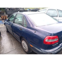 تفكيك Volvo S40 I (644) 1.6 Gasolina من عام 1999 بمحرك B 4164 S