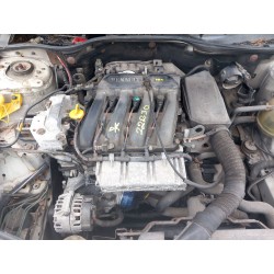 تفكيك Renault megane I (BA0/1_) 1.4 16V (BA0D, BA1H, BA0W, BA10) Gasolina من عام 1999 بمحرك K4J 714,K4J 750