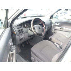 تفكيك Kia carens I monospace (fc, fj) 2.0 CRDi Diesel من عام 2005 بمحرك D4EA