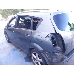 toyota corolla verso (zer_, zze12_, r1_) del año 2006