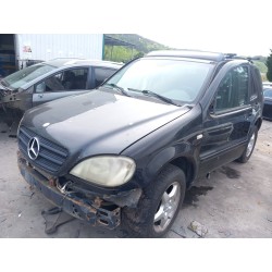 Aufschlüsselung der Teile für Mercedes-benz clase M (W163) ML 270 CDI (163.113) Diesel aus dem Jahr 2001 mit Motor OM 612.963