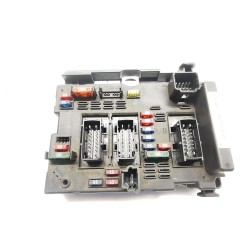 قطعة غيار bsm (Boîtier de servitude moteur) peugeot 307 sw (3H) oem 9646405280