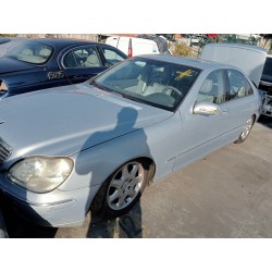 تفكيك Mercedes-benz clase s (W220) berlina 320 CDI (220.026) Diesel من عام 2001 بمحرك 613960
