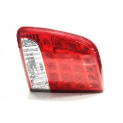 Recambio de piloto trasero central derecho para kia sorento ii (xm) 2.2 crdi 4wd referencia OEM IAM   