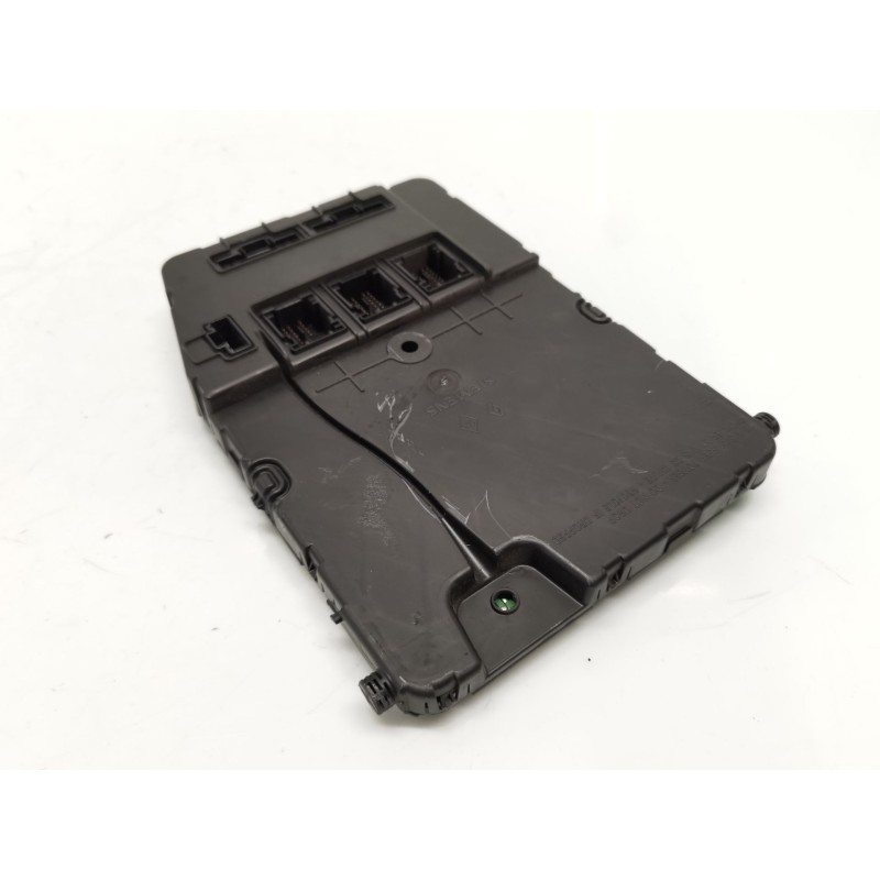 قطعة غيار UCH (Unité Centrale Habitacle) Renault SCÉNIC II (JM0/1_) | Desguace Becerril