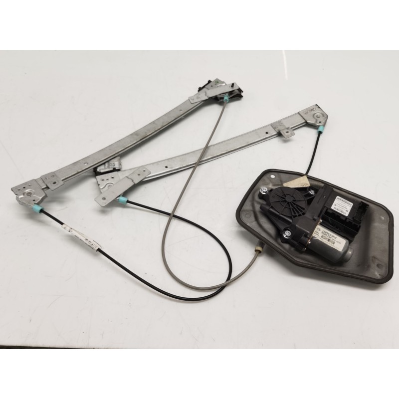 رافع زجاج أمامي يسار Volkswagen Golf V (1K1) | Desguace Becerril