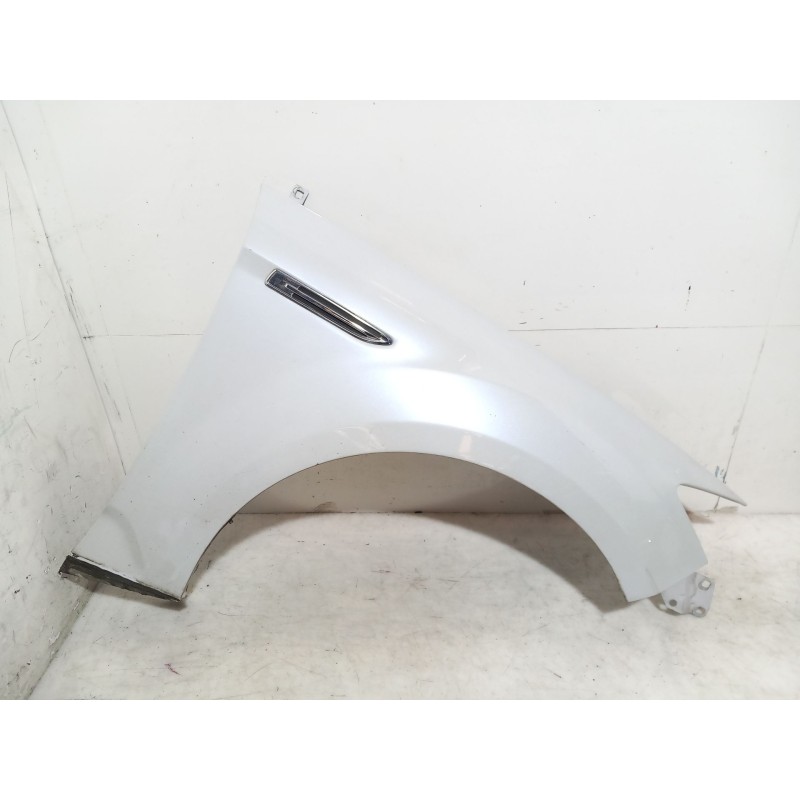 Recambio de aleta delantera derecha para ford mondeo iv (ba7) 2.2 tdci referencia OEM IAM   