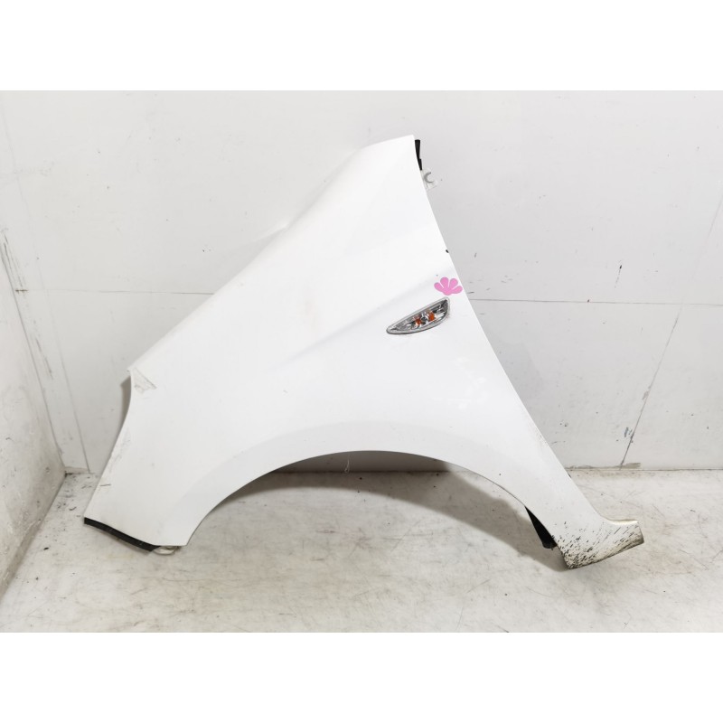 Left front fender Hyundai I20 I (pb, pbt) | Becerril Scrap Yard