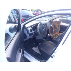 Parts breakdown for Dacia sandero II (B8_) 1.2 Petrol of the year 2014 with engine D4F 732