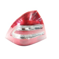 المصباح الخلفي الأيسر Clase C (W203) | Desguace Becerril