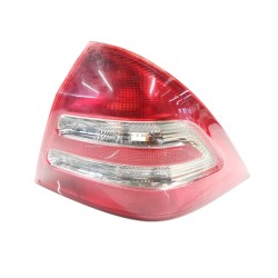 المصباح الخلفي الأيمن Clase C (W203) | Desguace Becerril