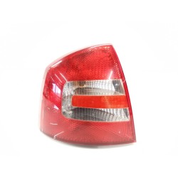 Feu arrière gauche skoda octavia II (1Z3) oem 1Z5945111A