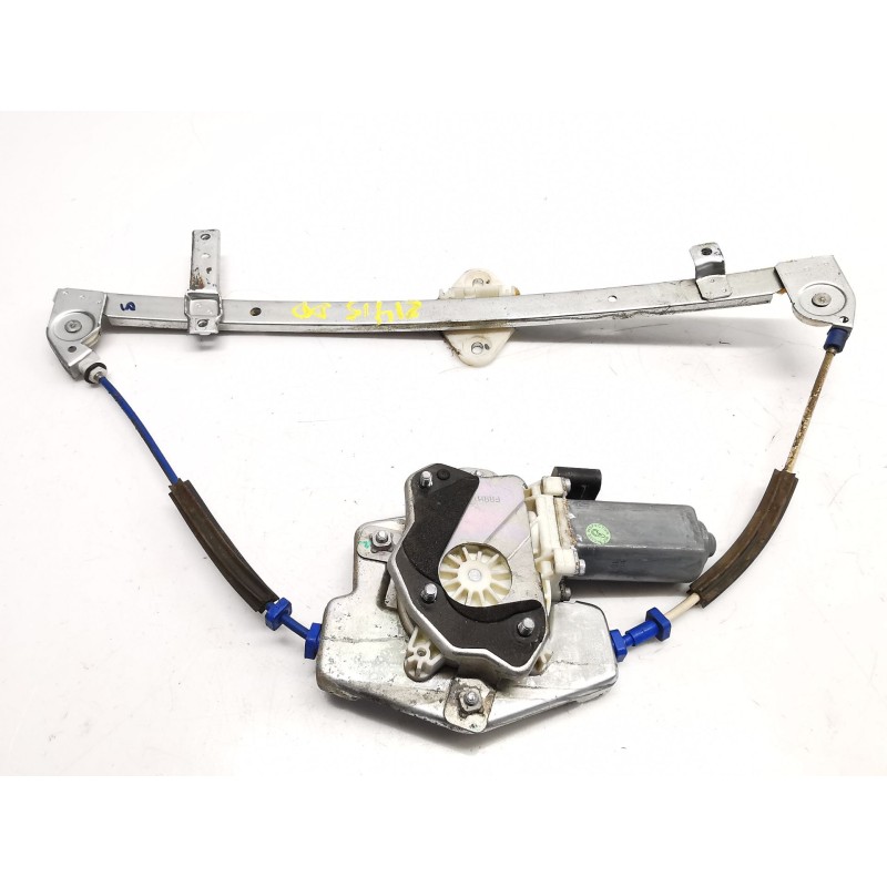 Right front window regulator Tata Indica | Becerril Scrap Yard