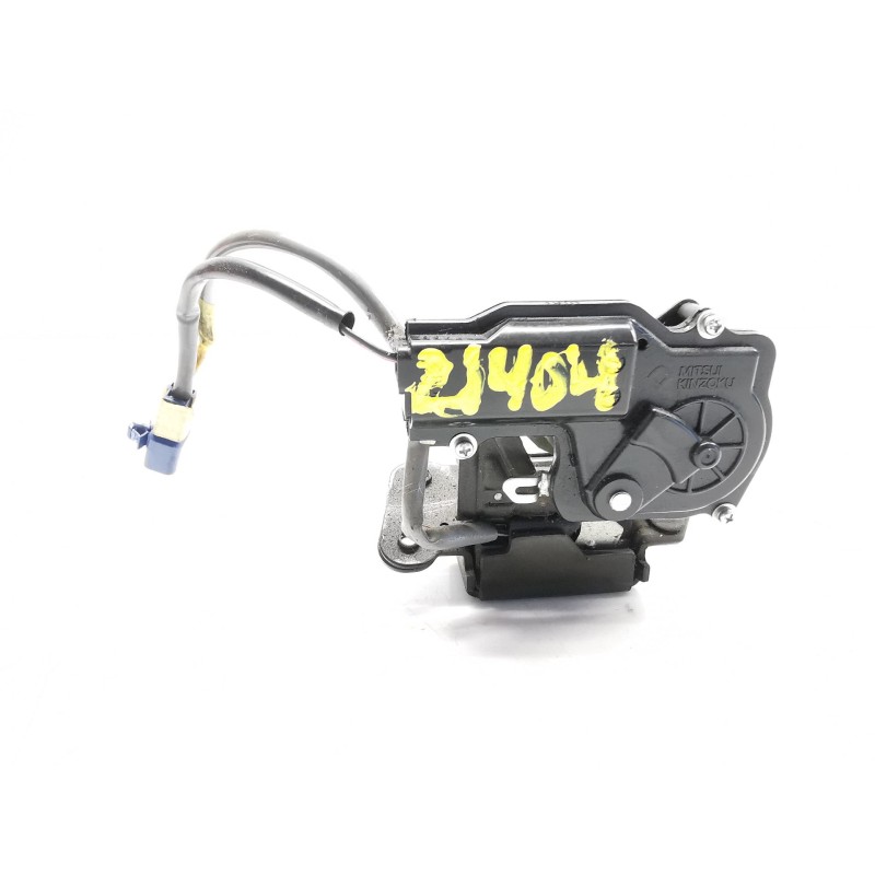 Trunk / tailgate lock Toyota Corolla verso (ZER_, ZZE12_, R1_)