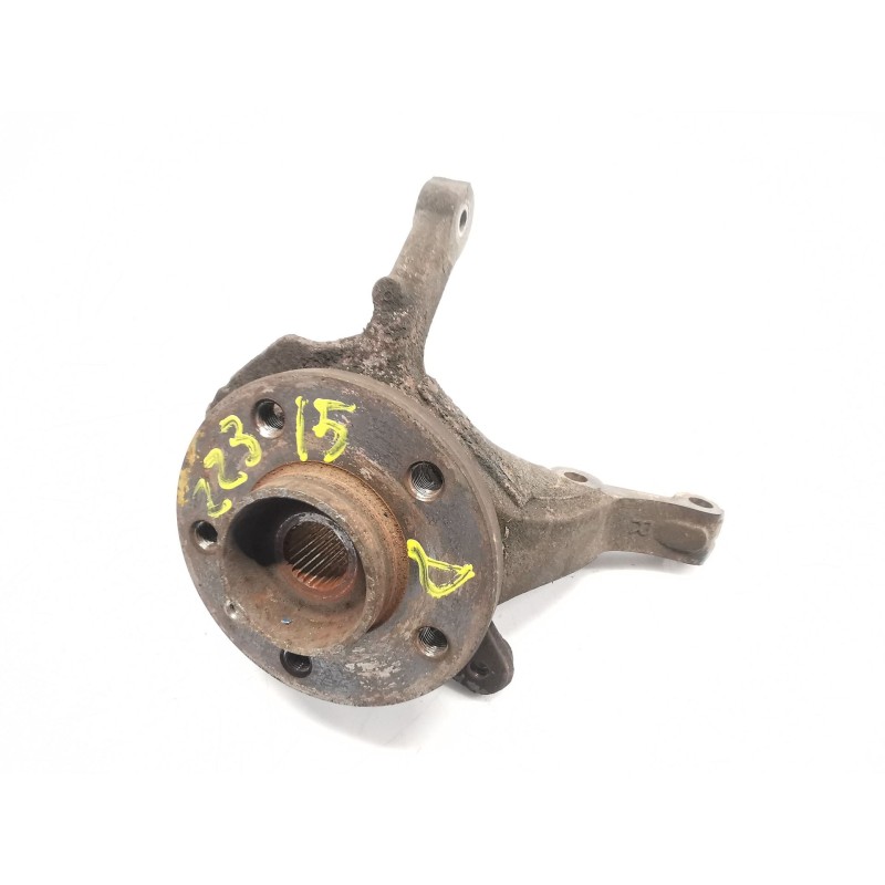 Moyeu de roue avant droit Nissan Primastar furgoneta (X83) | Desguace Becerril