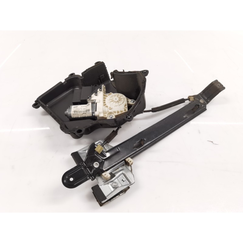 Recambio de elevalunas trasero izquierdo para seat leon (1p1) reference referencia OEM IAM 1K0959703G  