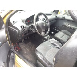 Parts breakdown for Peugeot 206 hatchback (2A/C) 2.0 HDI 90 Diesel of the year 2002 with engine RHY (DW10TD)