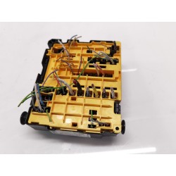 Relay / fuse box Peugeot 2008 I (CU_) | Becerril Scrap Yard