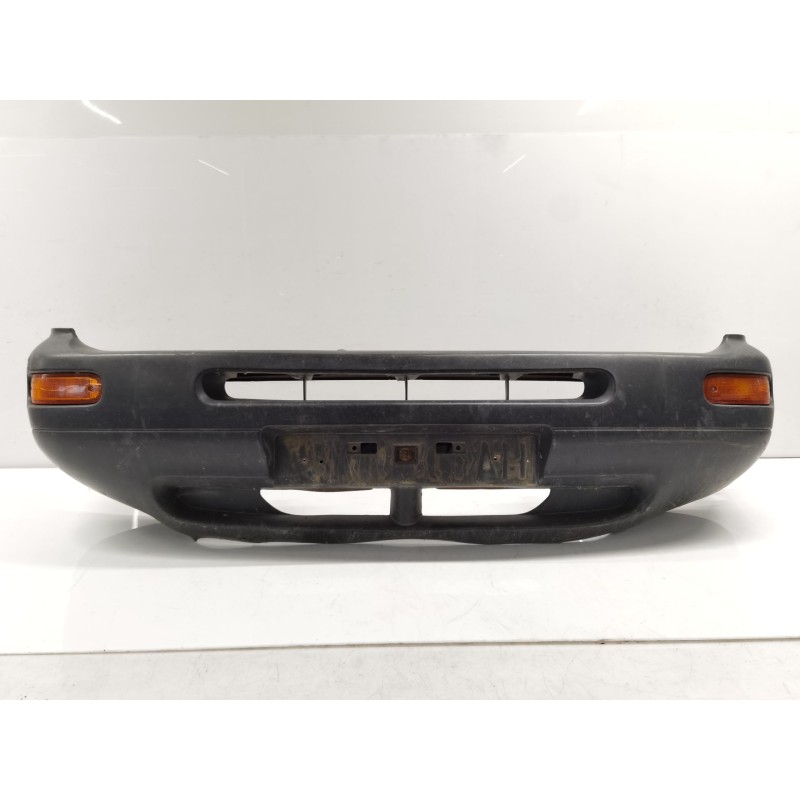 Bouclier avant Nissan Terrano II (R20) | Desguace Becerril