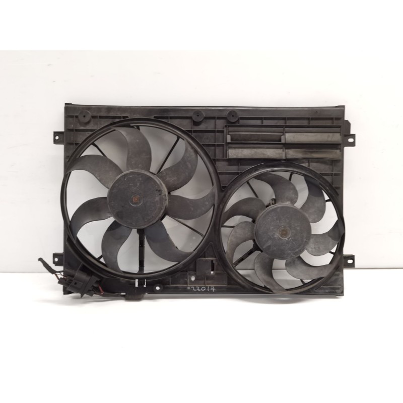 Ventoinha elétrica Volkswagen Passat B6 (3C2) | Desguace Becerril