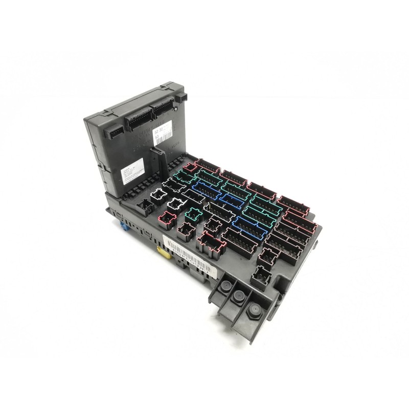 Recambio de caja reles / fusibles para mercedes-benz clase m (w163) ml 270 cdi (163.113) referencia OEM IAM 1635455232 05371053 