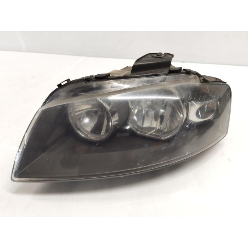 Left headlight Audi A3 sportback (8PA) | Becerril Scrap Yard