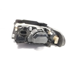 Right headlight Audi A4 B5 (8D2) | Becerril Scrap Yard