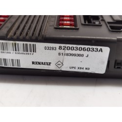 Recambio de caja reles / fusibles para renault megane ii (bm0/1_, cm0/1_) 1.4 16v (bm0b, cm0b) referencia OEM IAM 8200306033A  