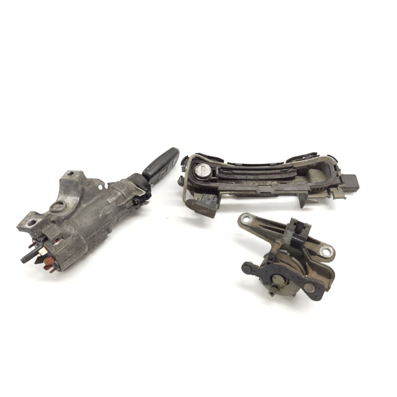 Antifurto Audi A4 B5 avant (8D5) | Desguace Becerril